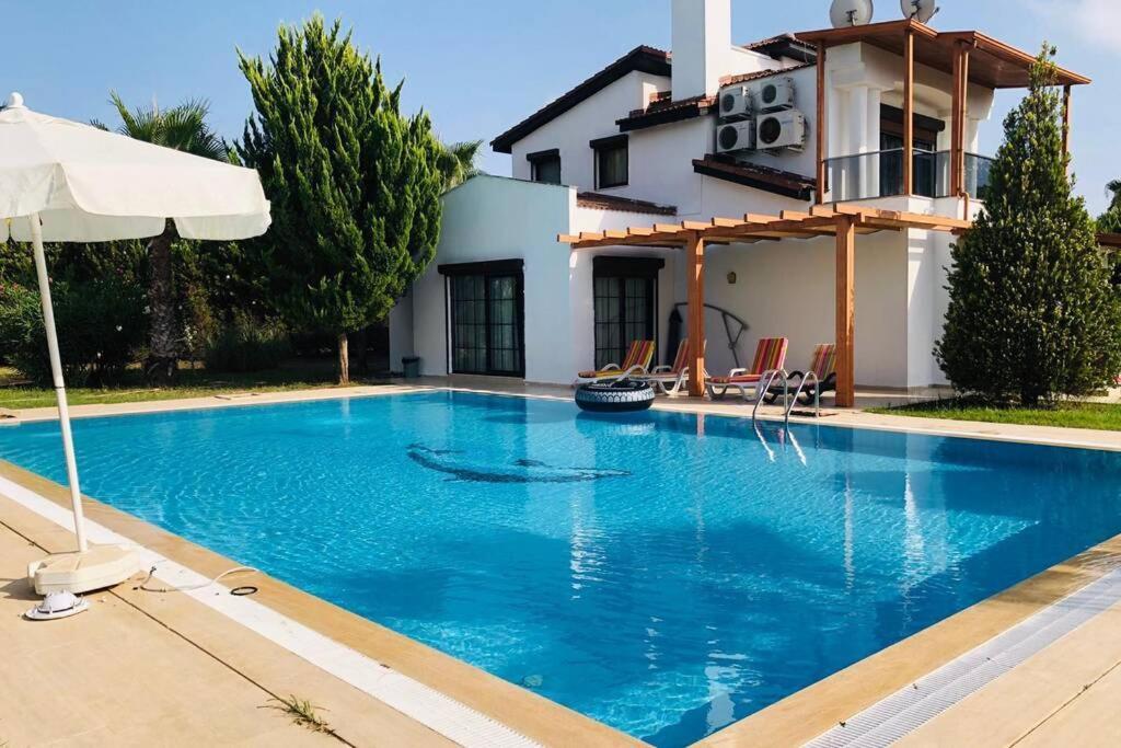 Fun&Sun Two Villas For Big Families Белек Екстериор снимка